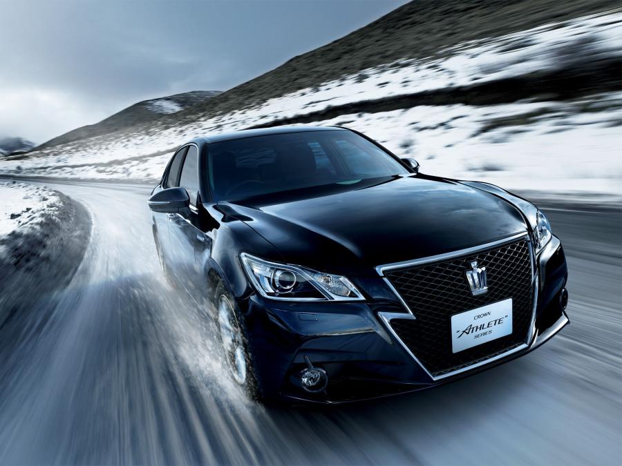  Toyota Crown Hybrid Athlete (S210) 2012 года  (фото 6 из 19)